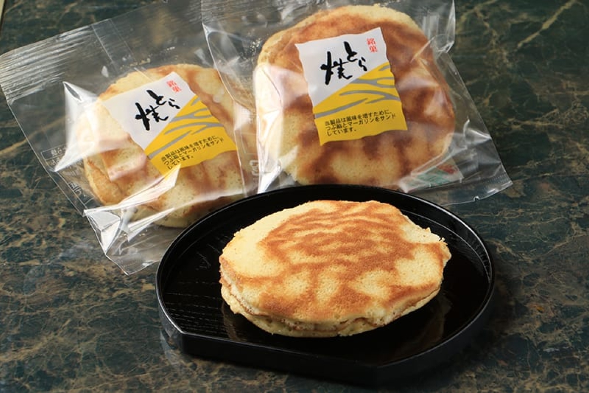 つるや製菓　とら焼