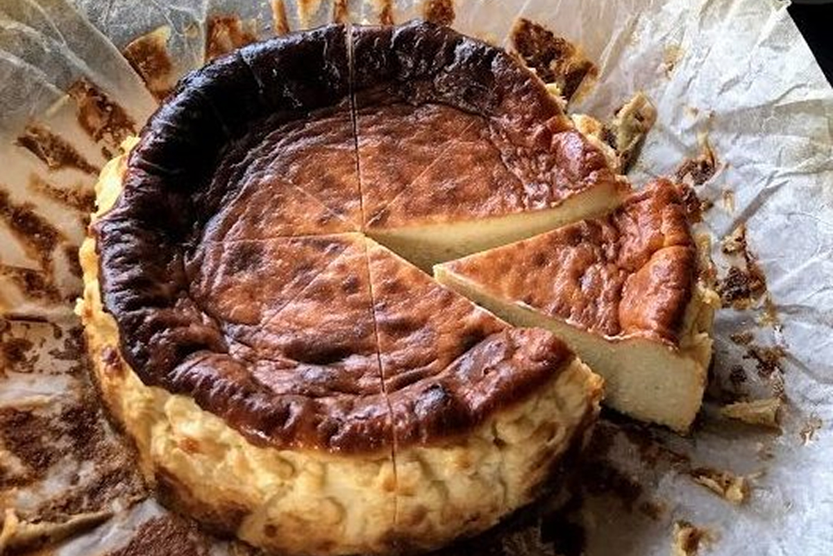 森のケーキ屋 大きな木